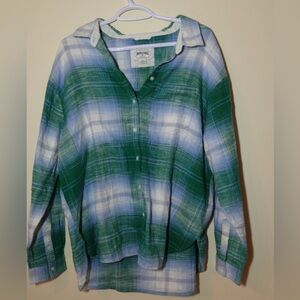 American Eagle Green Plaid Boyfriend Flannel Shirt - Soft/Oversized Women Medium